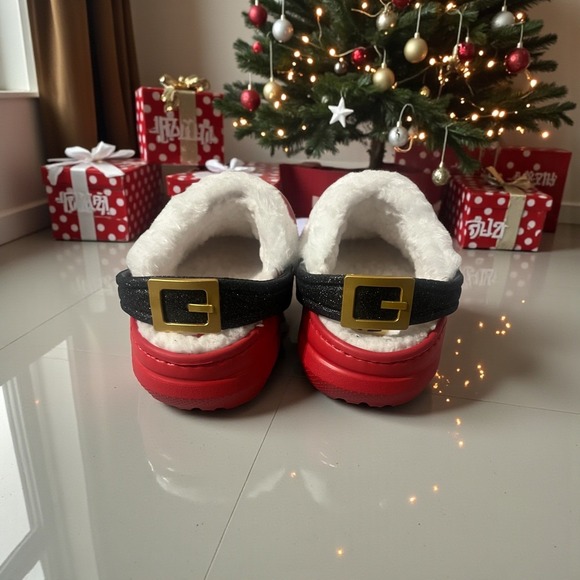 Crocs Kids Classic Lined Santa Clog K Red White Fuzzy Winter Size 12 Toddler - Picture 3 of 8